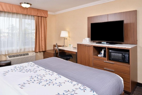 Best Western Airpark Hotel-Los Angeles LAX Airport image 13
