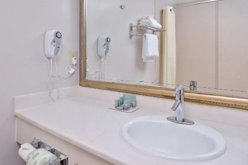 Best Western Airpark Hotel-Los Angeles LAX Airport image 30